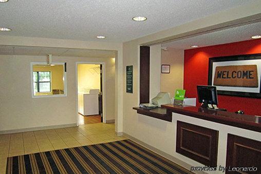 Mainstay Suites Columbus North - Worthington Exterior photo